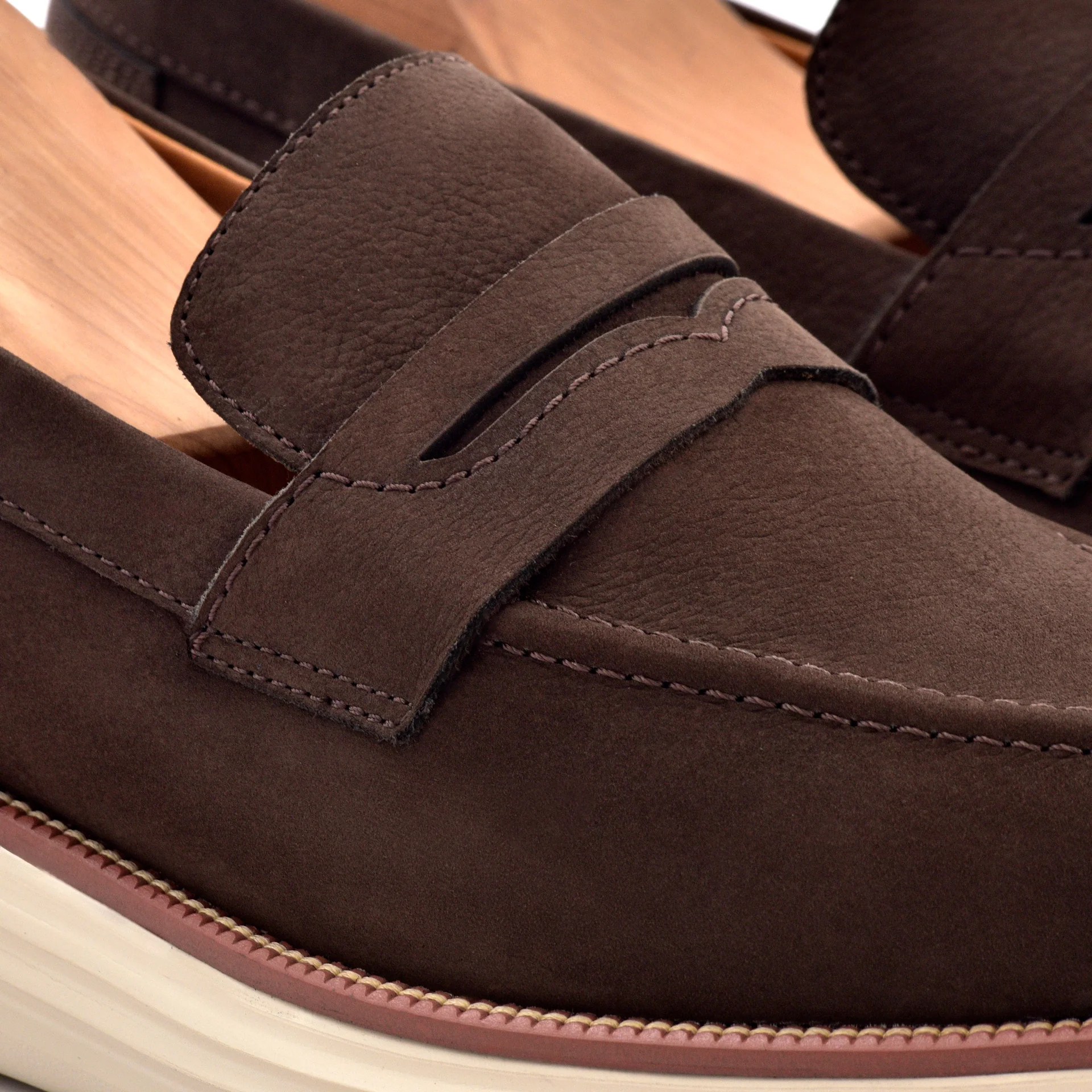 Hudson Loafer - Nubuck - Men“s - Image 10